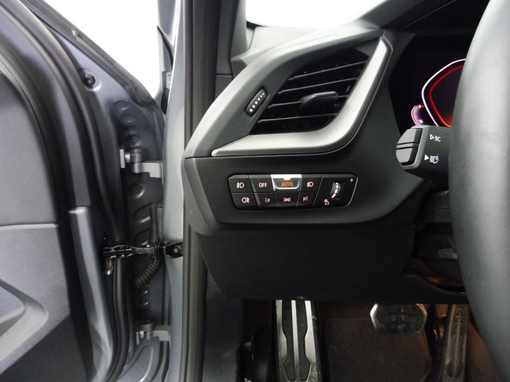 BMW SERIE 1 118I STEPTRONIC 136 M-SPORT - ref: 68457 - Photo 7