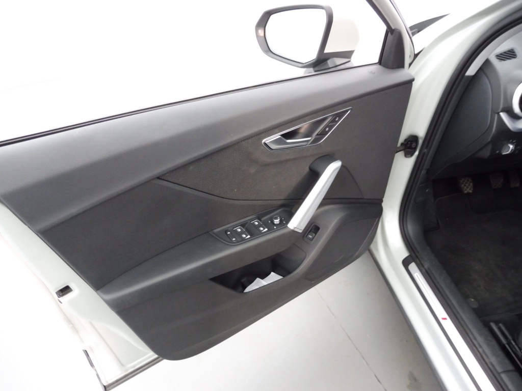 AUDI Q2 30 TDI 116CH PACK S LINE EXTERIEUR - ref: 68609 - Photo 18