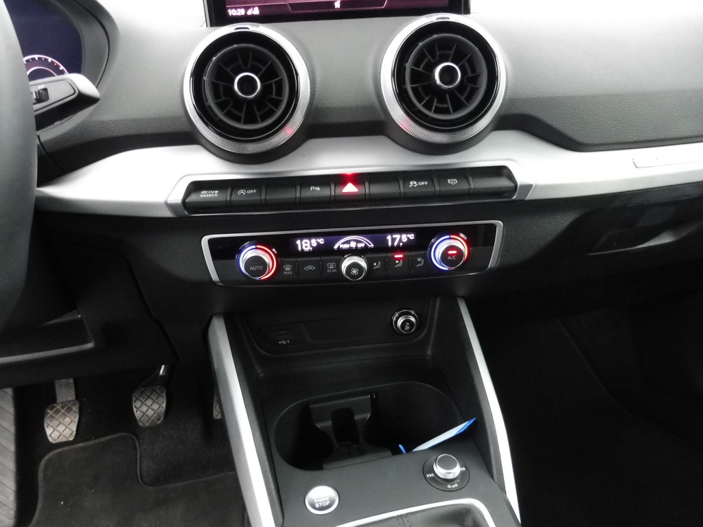 AUDI Q2 30 TDI 116CH PACK S LINE EXTERIEUR - ref: 68609 - Photo 7