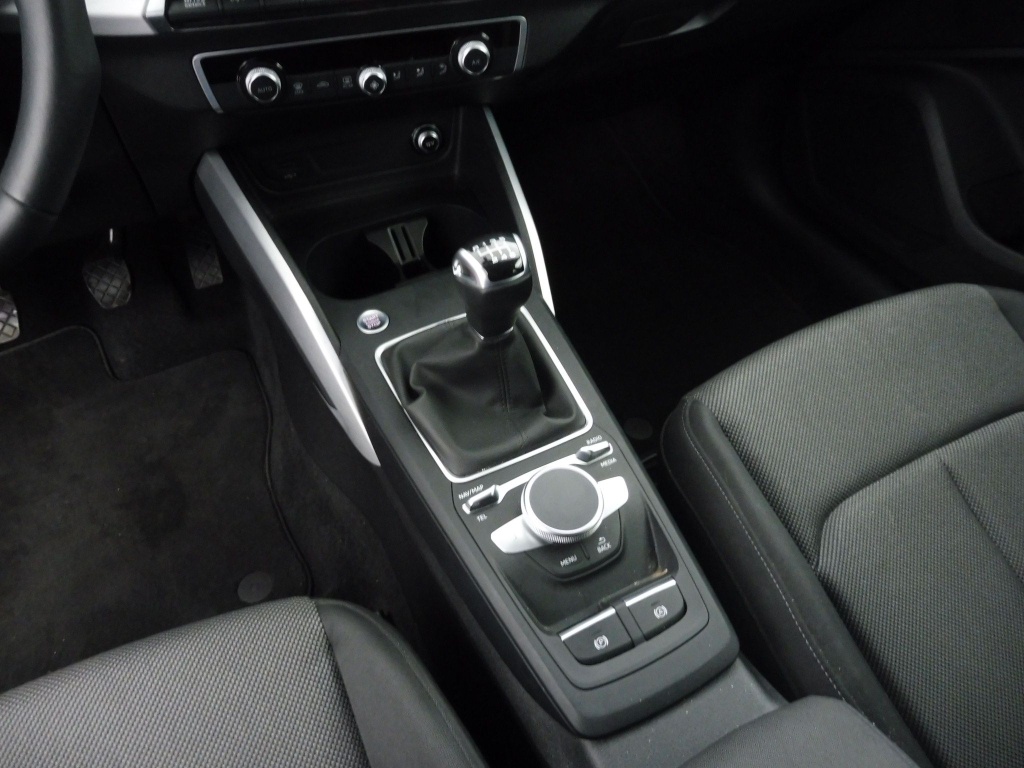 AUDI Q2 30 TDI 116CH PACK S LINE EXTERIEUR - ref: 68611 - Photo 14