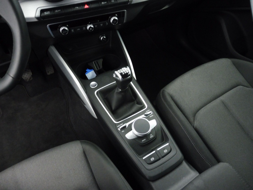 AUDI Q2 30 TDI 116CH PACK S LINE EXTERIEUR - ref: 68612 - Photo 14