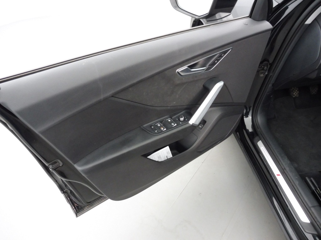 AUDI Q2 30 TDI 116CH PACK S LINE EXTERIEUR - ref: 68612 - Photo 18