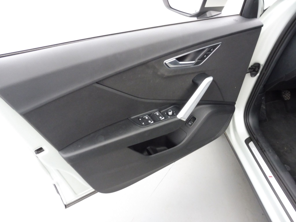 AUDI Q2 30 TDI 116CH PACK S LINE EXTERIEUR - ref: 68613 - Photo 18