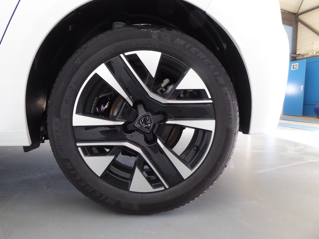 PEUGEOT 208 1.2 100CH S&S ALLURE - ref: 69156 - Photo 10