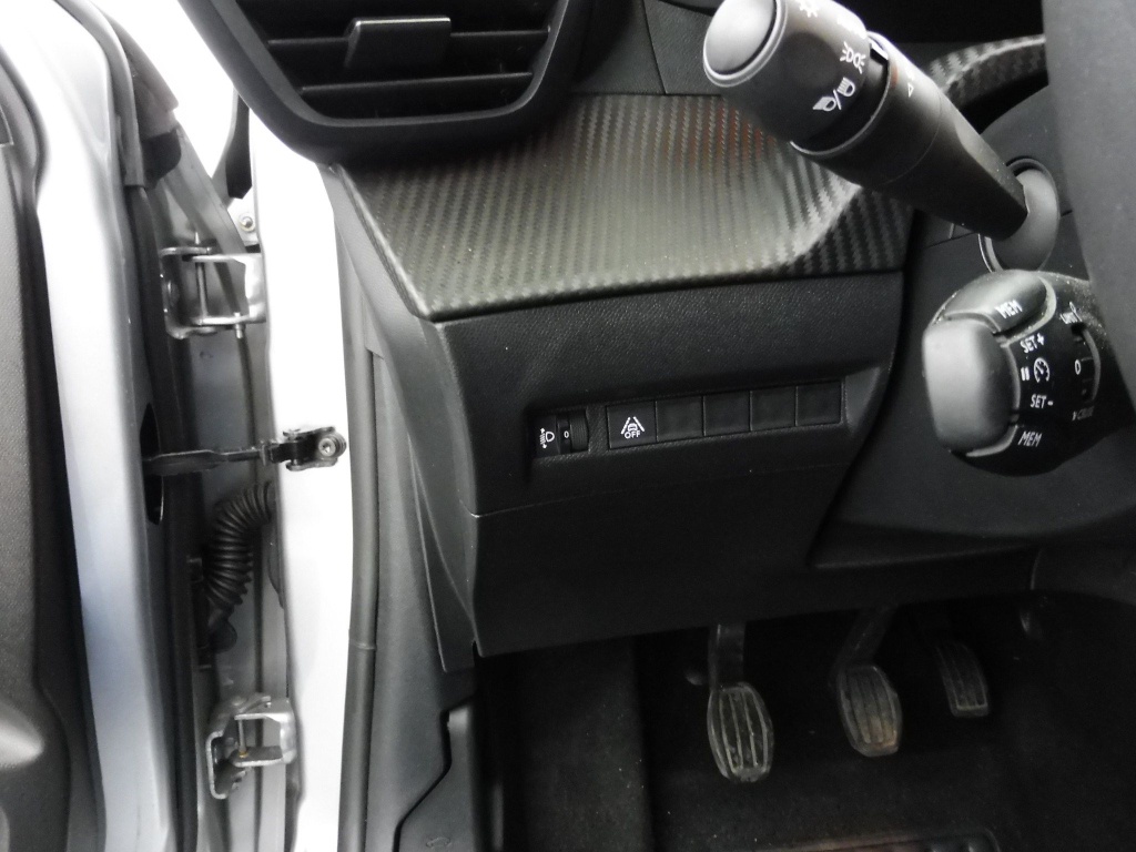 PEUGEOT 208 1.2 PURETECH 100CH S&S ALLURE PACK - ref: 69180 - Photo 8