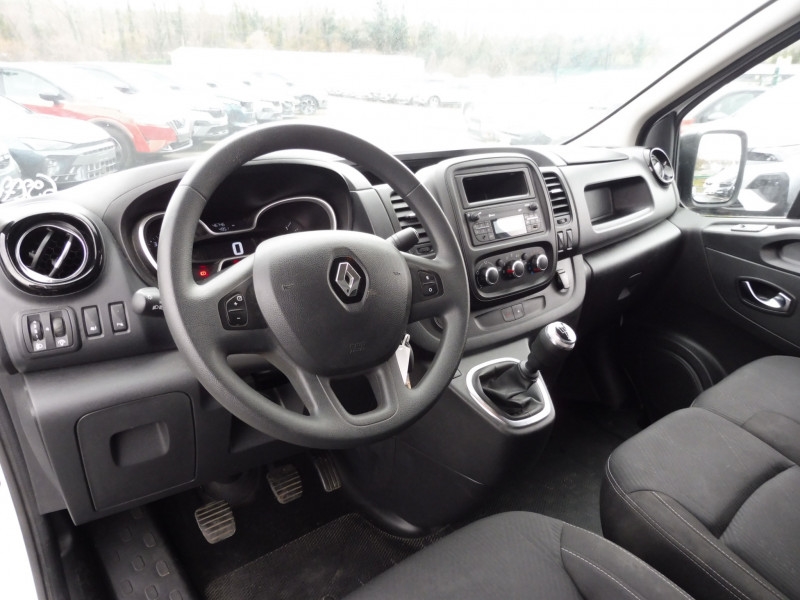 RENAULT TRAFIC III FG L2H1 1300 2.0 DCI 120CH GRAND CONFORT S&S E6 - ref: 69277 - Photo 4