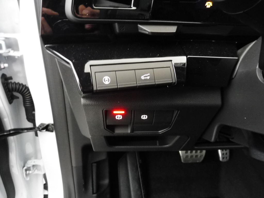 RENAULT ESPACE VI 1.2 E-TECH FULL HYBRID 200CH ESPRIT ALPINE 7 PLACES - 24 - ref: 69735 - Photo 8