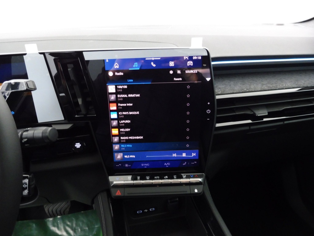 RENAULT RAFALE 1.2 E-TECH FULL HYBRID 200CH TECHNO - ref: 69803 - Photo 13