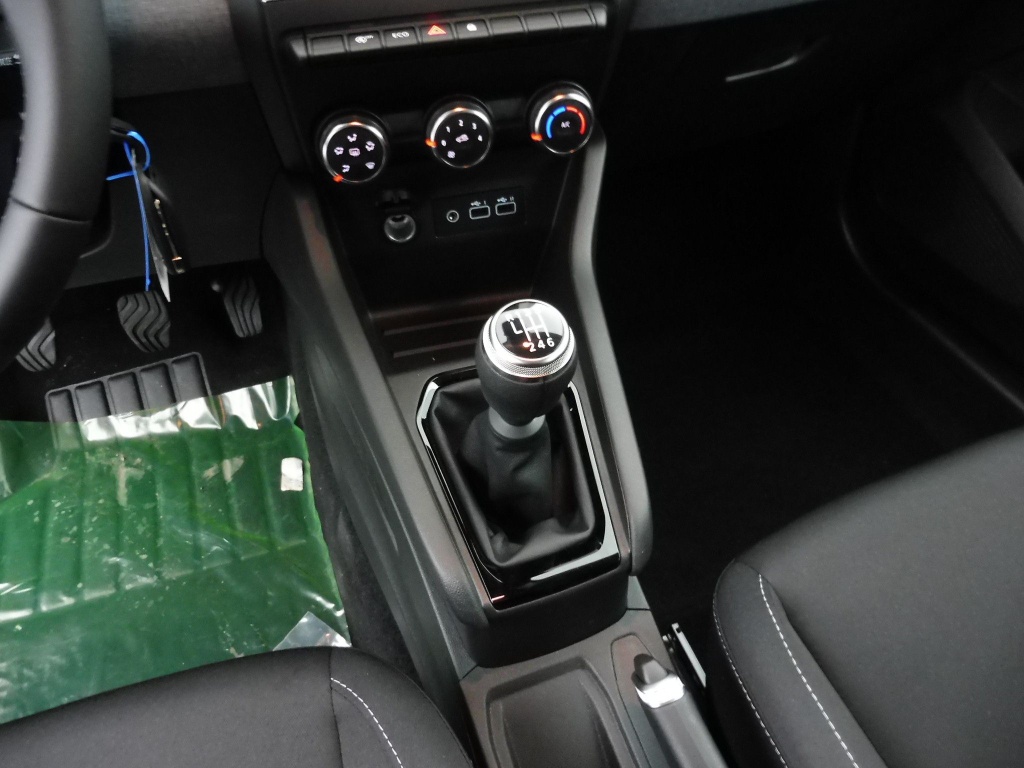 RENAULT Clio 1.5 BLUE DCI 100CH EVOLUTION - ref: 69820 - Photo 12
