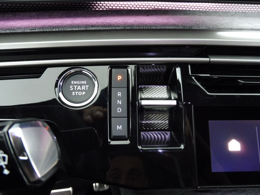 PEUGEOT 3008 1.2 HYBRID 136CH GT E-DCS6 - ref: 69969 - Photo 14