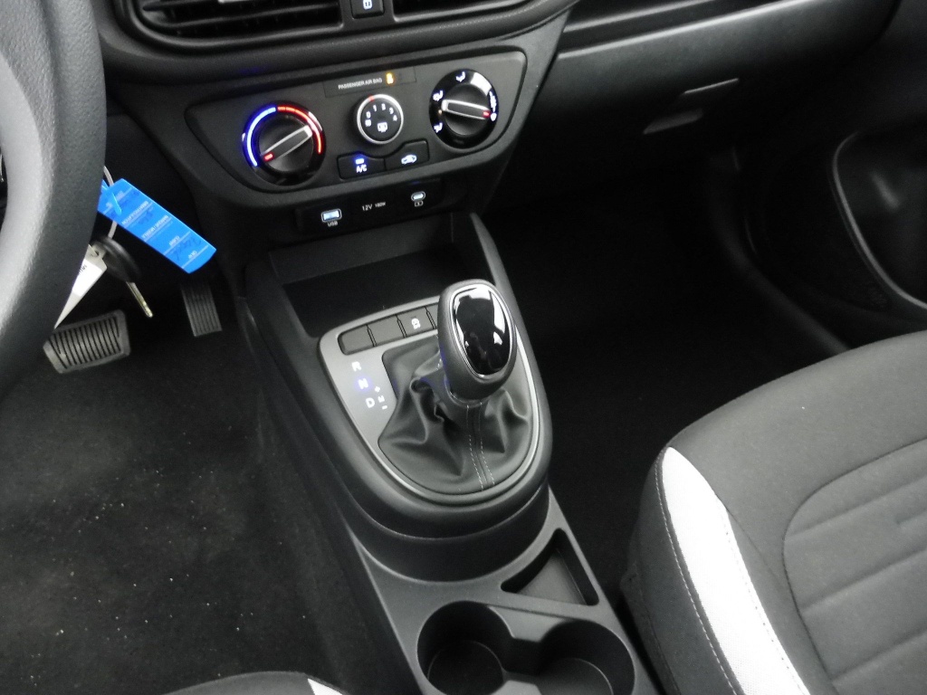 HYUNDAI i10 1.0 63CH ECO INTUITIVE PACK BVR - ref: 70006 - Photo 13