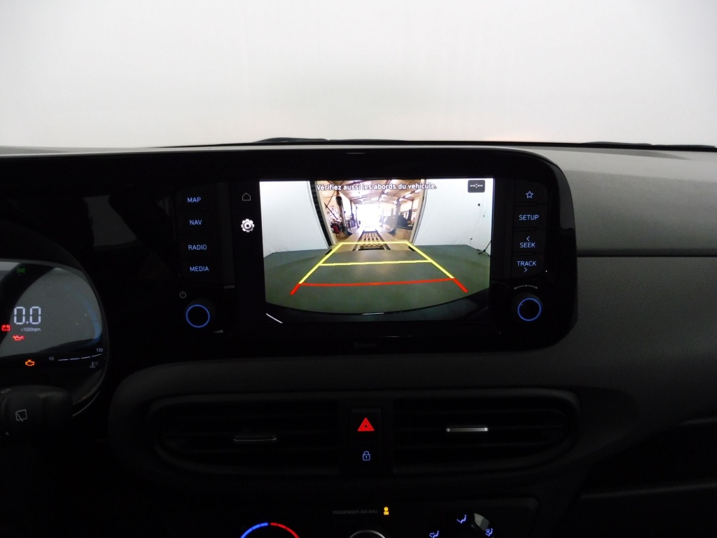 HYUNDAI i10 1.0 63CH ECO INTUITIVE PACK BVR - ref: 70015 - Photo 6