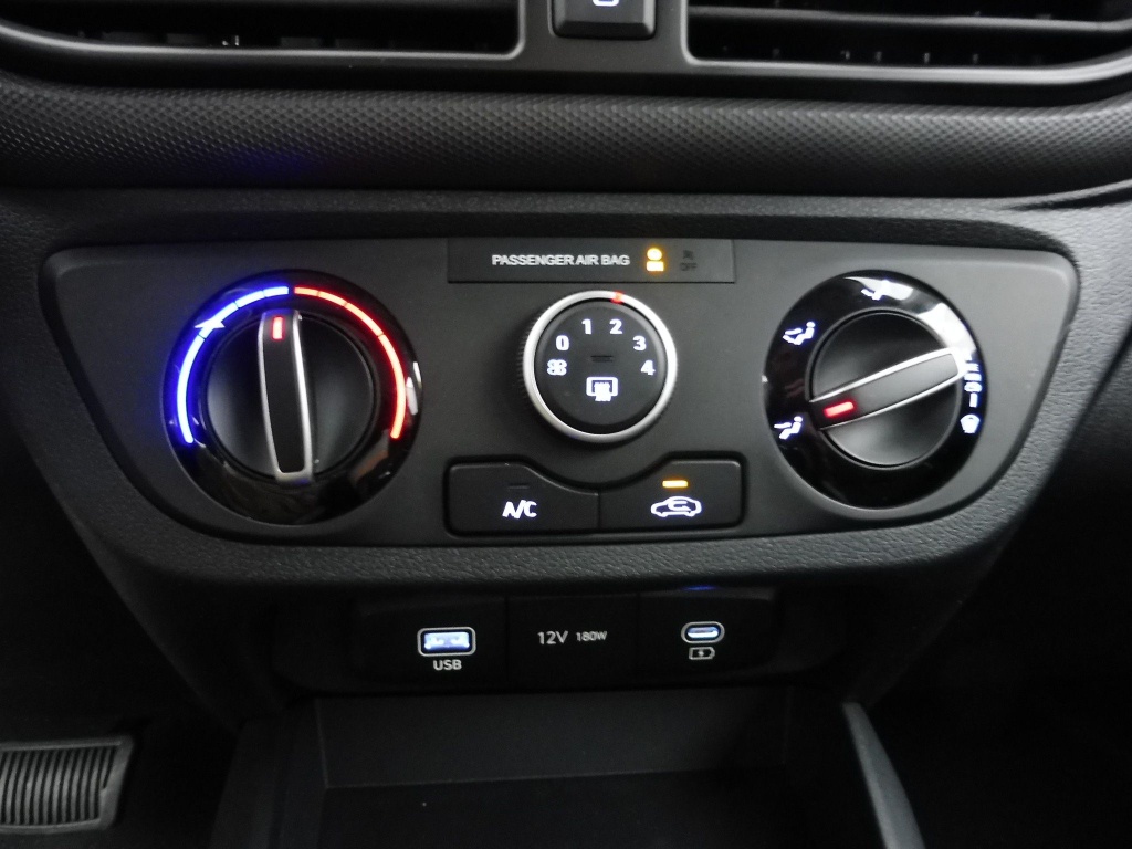 HYUNDAI I10 1.0 63CH ECO INTUITIVE PACK BVR - ref: 70016 - Photo 7