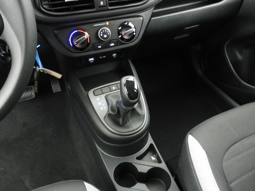HYUNDAI i10 1.0 63CH ECO INTUITIVE PACK BVR - ref: 70017 - Photo 13