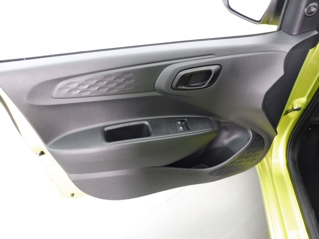 HYUNDAI i10 1.0 63CH ECO INTUITIVE PACK BVR - ref: 70017 - Photo 17