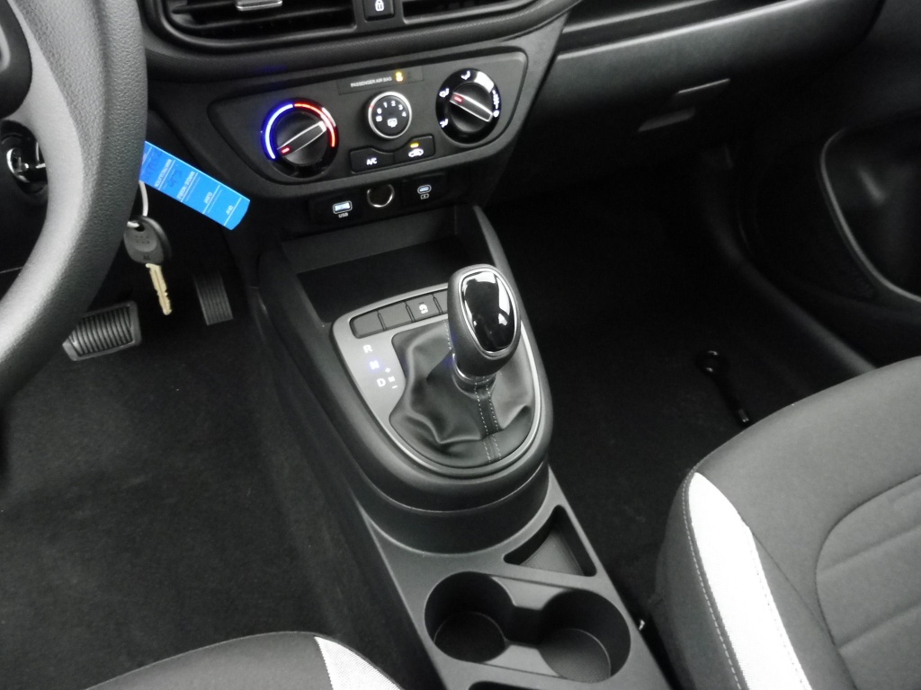 HYUNDAI i10 1.0 63CH ECO INTUITIVE PACK BVR - ref: 70018 - Photo 13