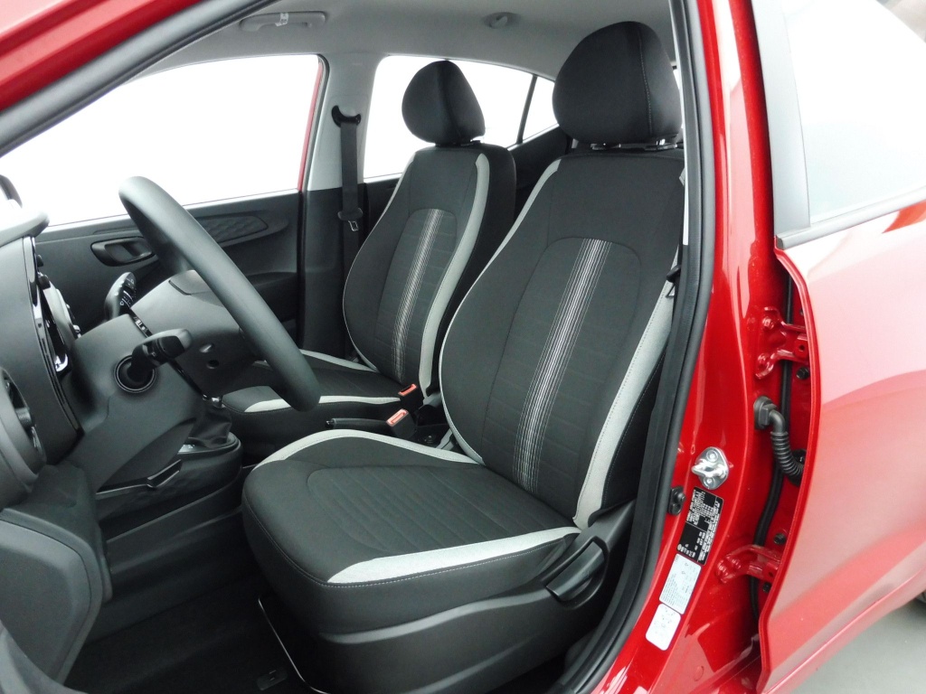 HYUNDAI i10 1.0 63CH ECO INTUITIVE PACK BVR - ref: 70018 - Photo 14