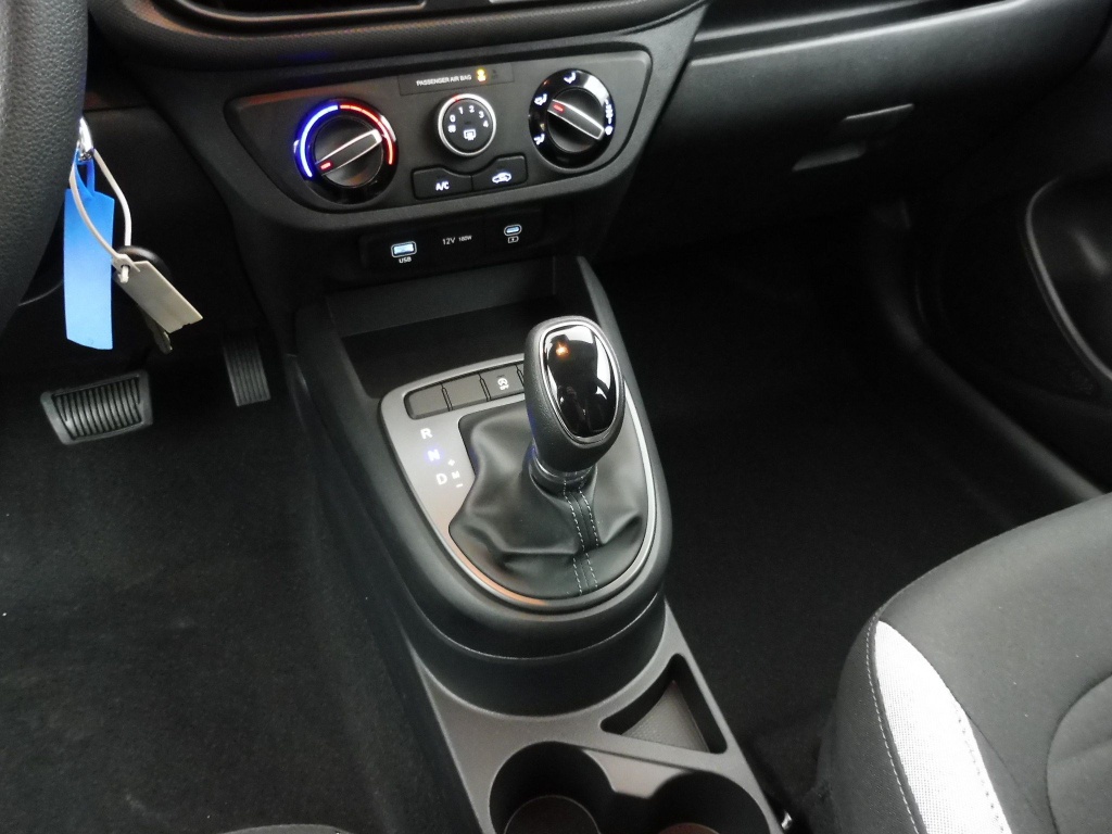 HYUNDAI i10 1.0 63CH ECO INTUITIVE PACK BVR - ref: 70020 - Photo 13