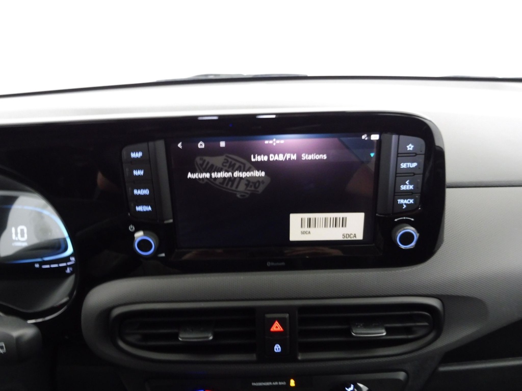 HYUNDAI i10 1.0 63CH ECO INTUITIVE PACK BVR - ref: 70023 - Photo 12