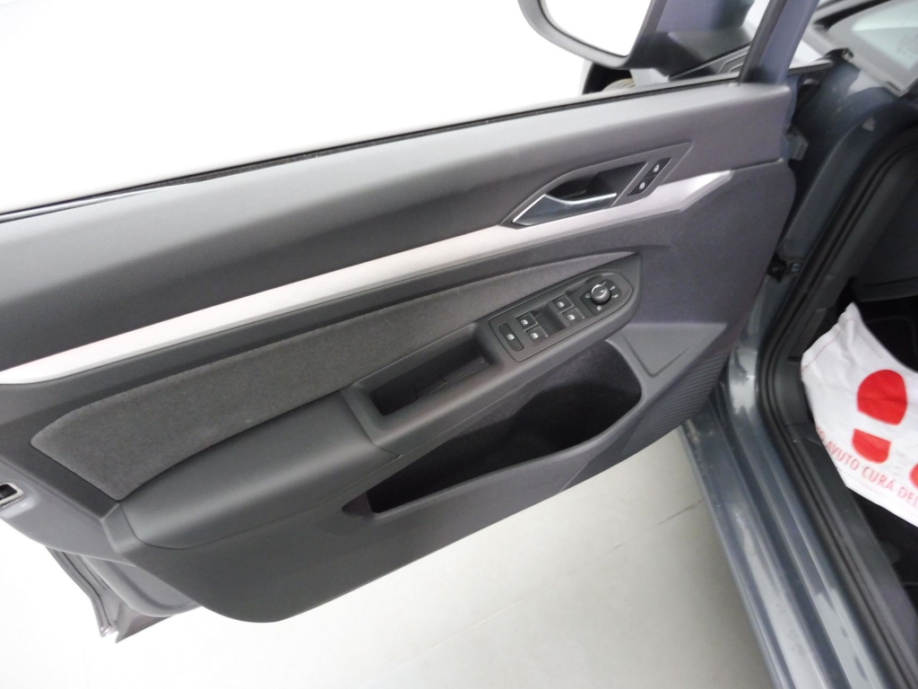 VOLKSWAGEN GOLF VIII 2.0 TDI 150CH EDITION PLUS DSG7 - ref: 70069 - Photo 17