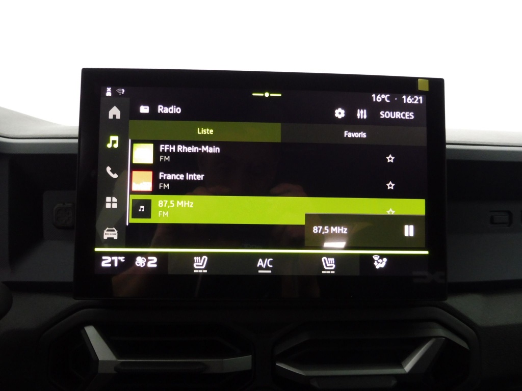 DACIA DUSTER 1.6 HYBRID 140CH JOURNEY 4X2 - ref: 70106 - Photo 13