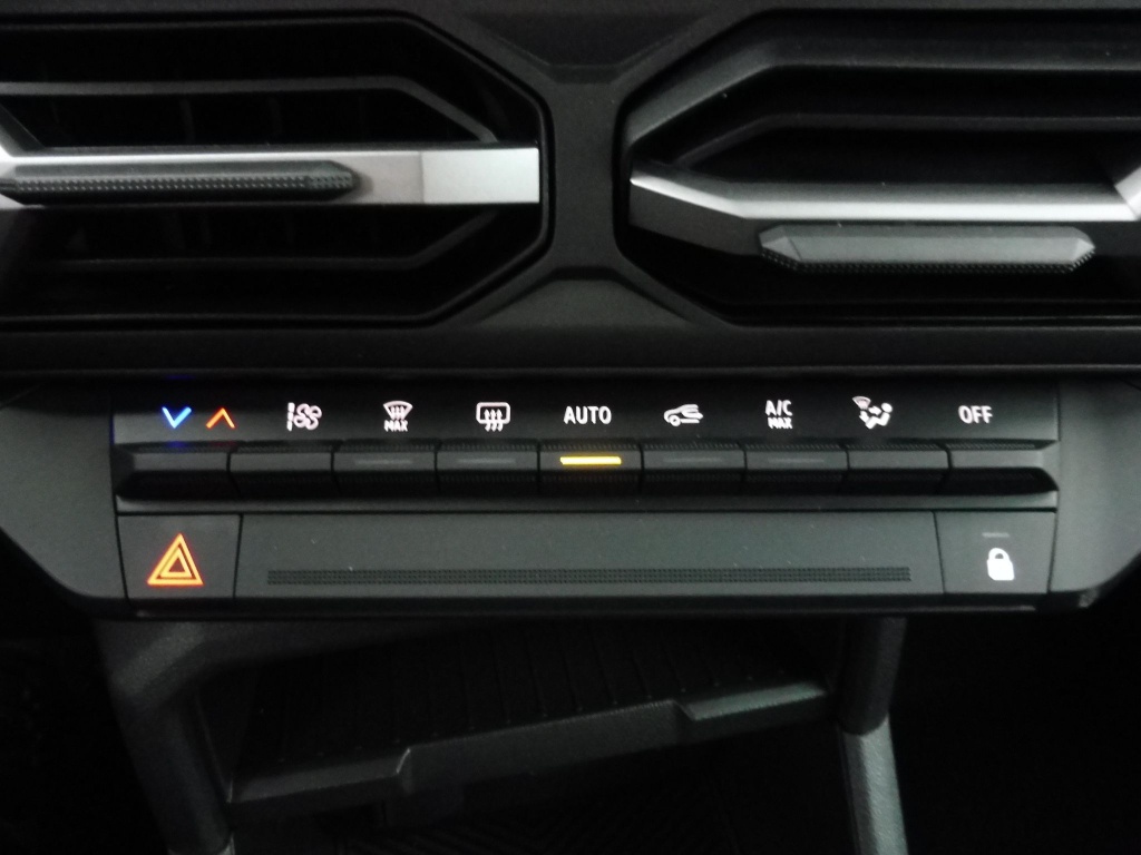 DACIA DUSTER 1.6 HYBRID 140CH JOURNEY 4X2 - ref: 70106 - Photo 7