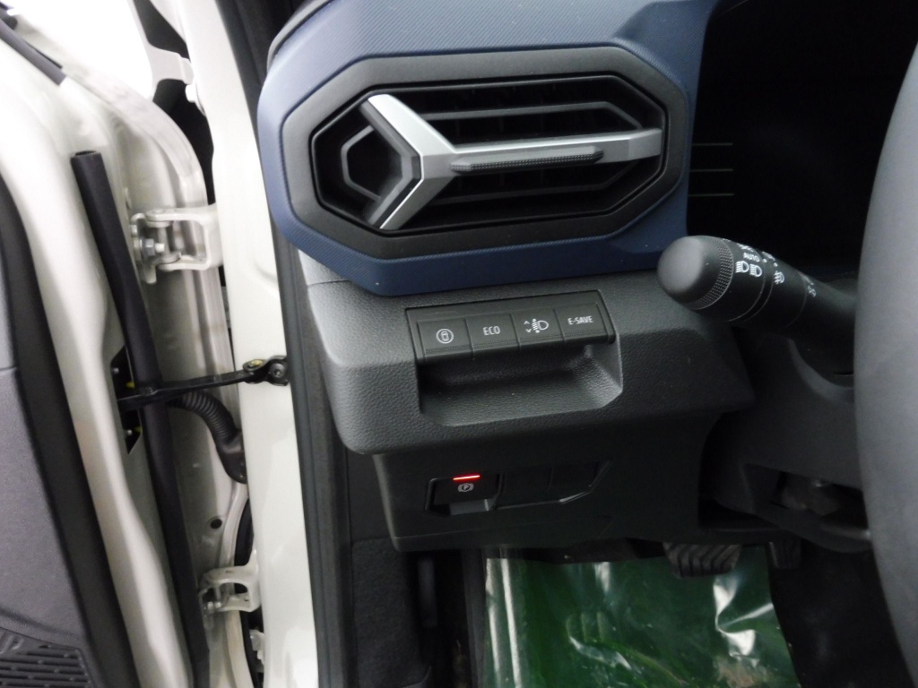 DACIA DUSTER 1.6 HYBRID 140CH JOURNEY 4X2 - ref: 70107 - Photo 8