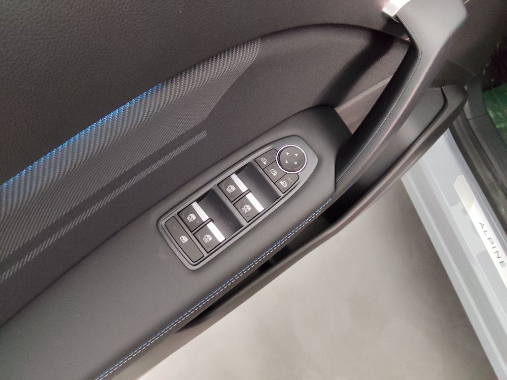 RENAULT SYMBIOZ 1.6 E-TECH FULL HYBRID 145CH ESPRIT ALPINE - ref: 70146 - Photo 18