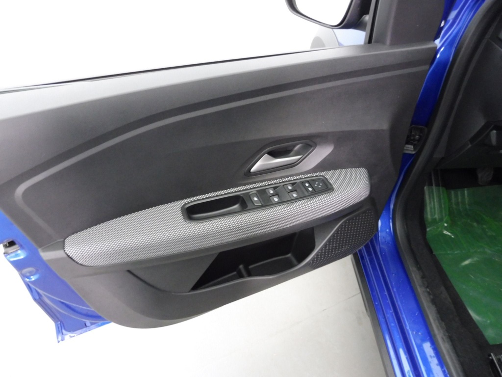 DACIA SANDERO 1.0 TCE 90CH STEPWAY EXPRESSION - ref: 70224 - Photo 17