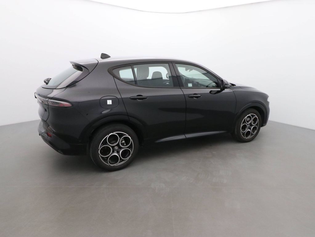 ALFA ROMEO TONALE 1.5 HYBRID 130CH SPRINT - ref: 70247 - Photo 4