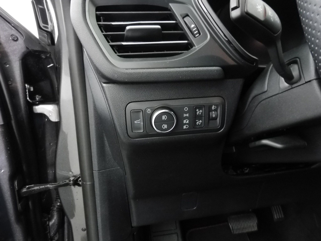 FORD KUGA 2.0 TDCI 120CH ST-LINE POWERSHIFT - ref: 70374 - Photo 8