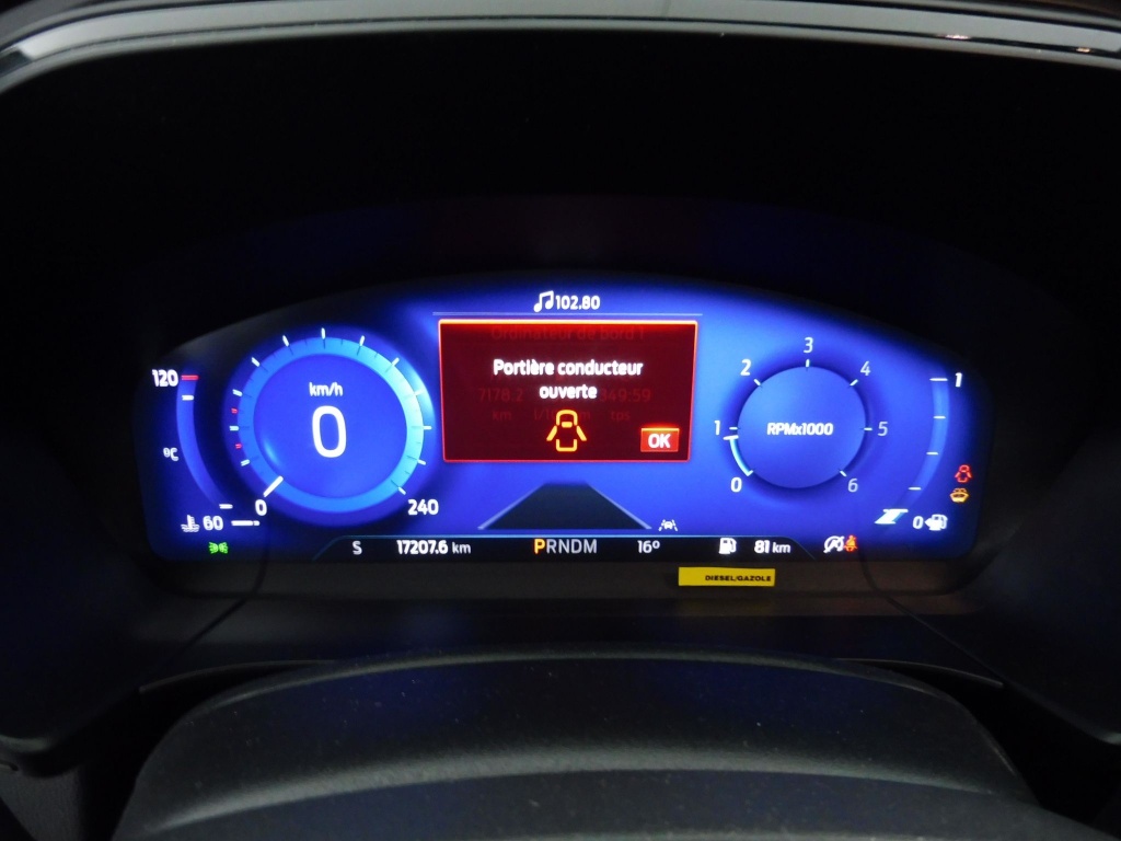 FORD KUGA 2.0 TDCI 120CH ST-LINE POWERSHIFT - ref: 70374 - Photo 9