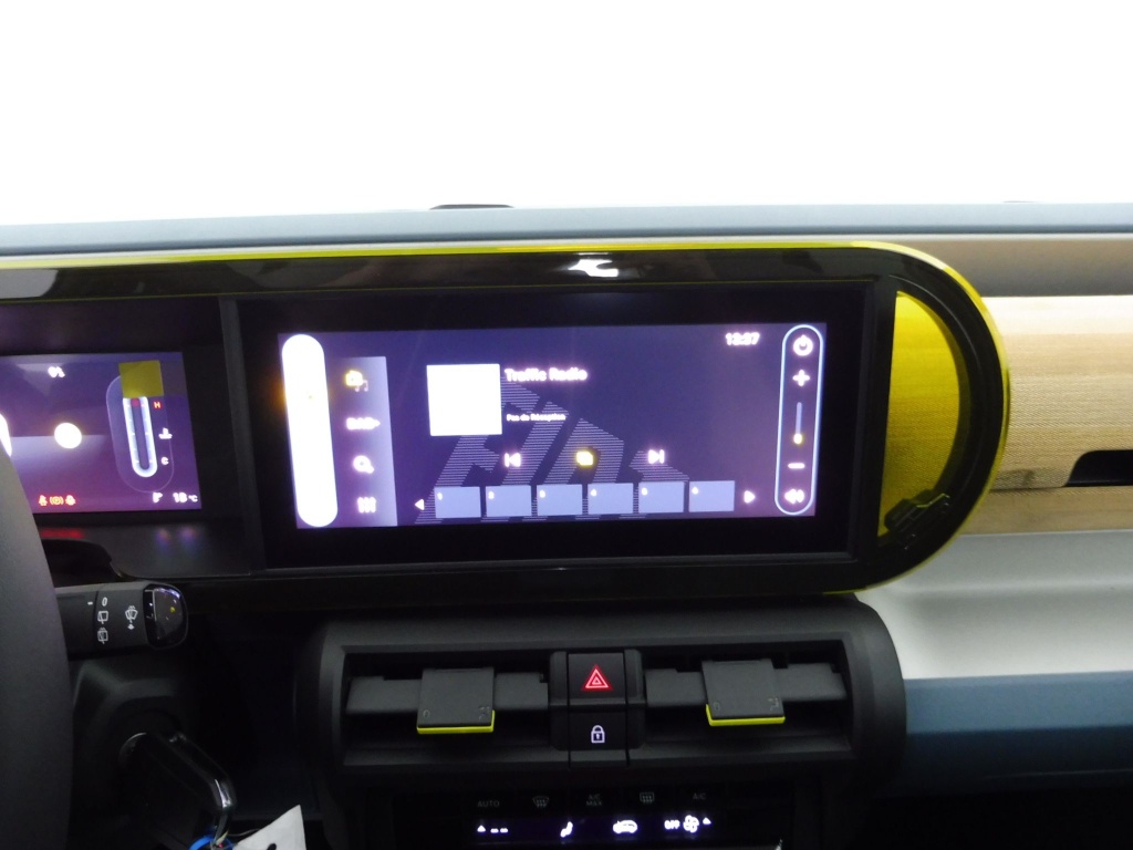 FIAT Grande panda 1.2 HYBRID 100CH LA PRIMA EDCT6 - ref: 70388 - Photo 12