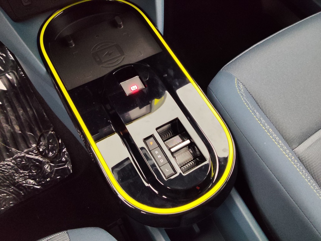 FIAT Grande panda 1.2 HYBRID 100CH LA PRIMA EDCT6 - ref: 70390 - Photo 13