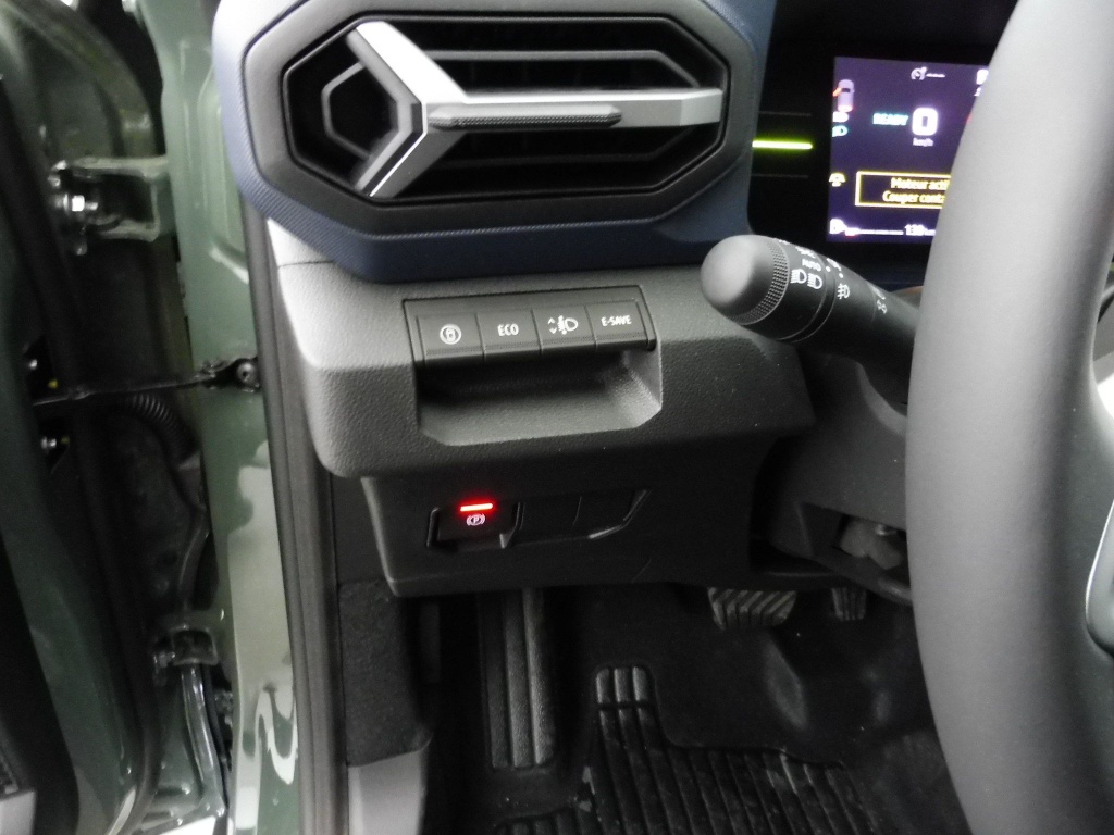 DACIA DUSTER 1.6 HYBRID 140CH JOURNEY 4X2 - ref: 70477 - Photo 8