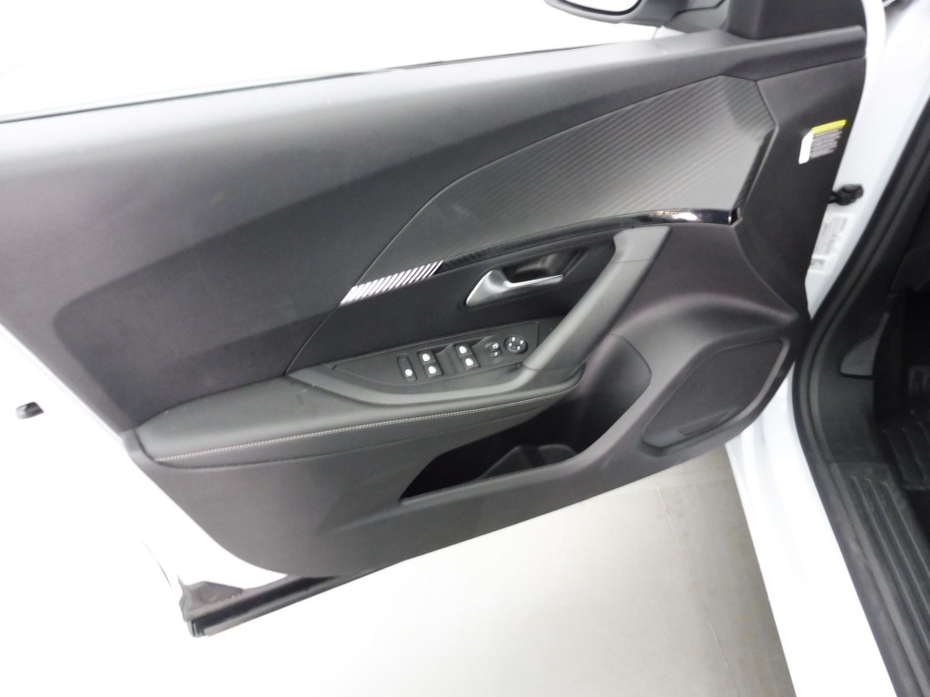 PEUGEOT 2008 1.2 PURETECH 130CH S&S ALLURE EAT8 - ref: 70492 - Photo 18