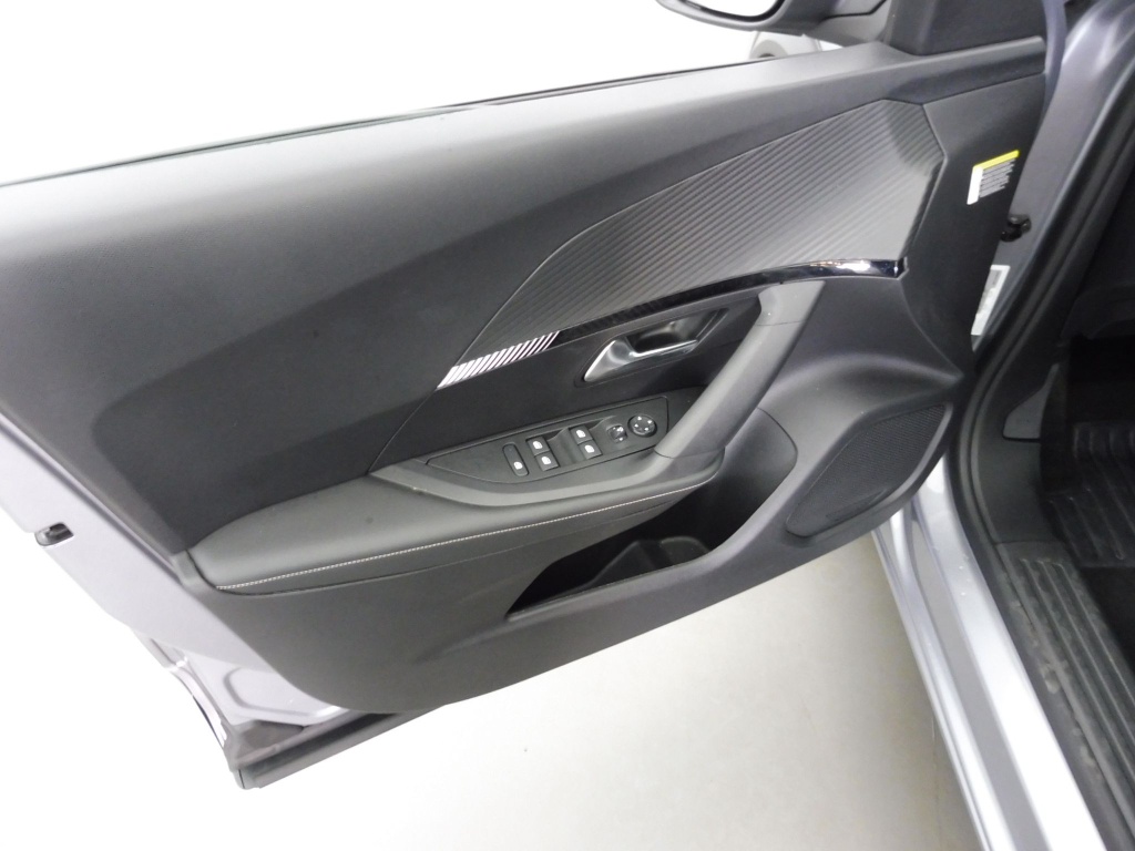 PEUGEOT 2008 1.2 PURETECH 130CH S&S ALLURE EAT8 - ref: 70493 - Photo 18
