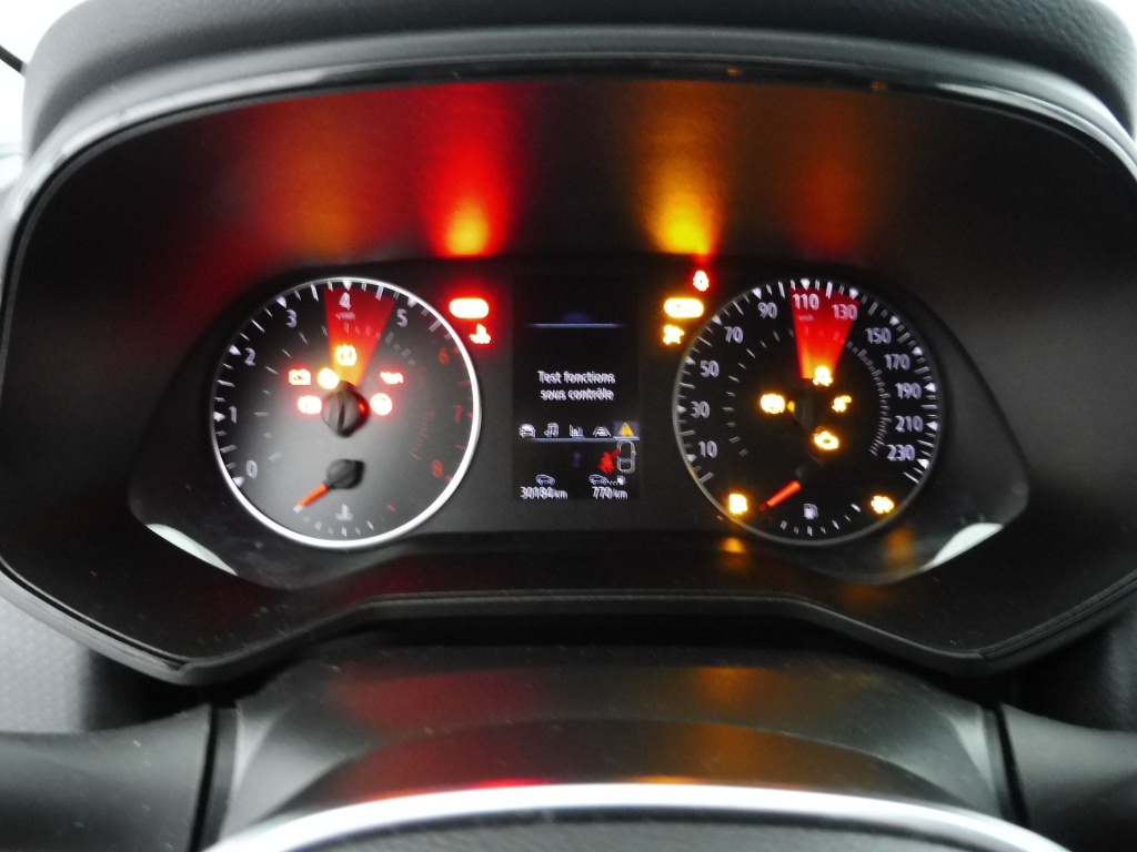 RENAULT CLIO V 1.0 TCE 90CH EQUILIBRE - ref: 70498 - Photo 8
