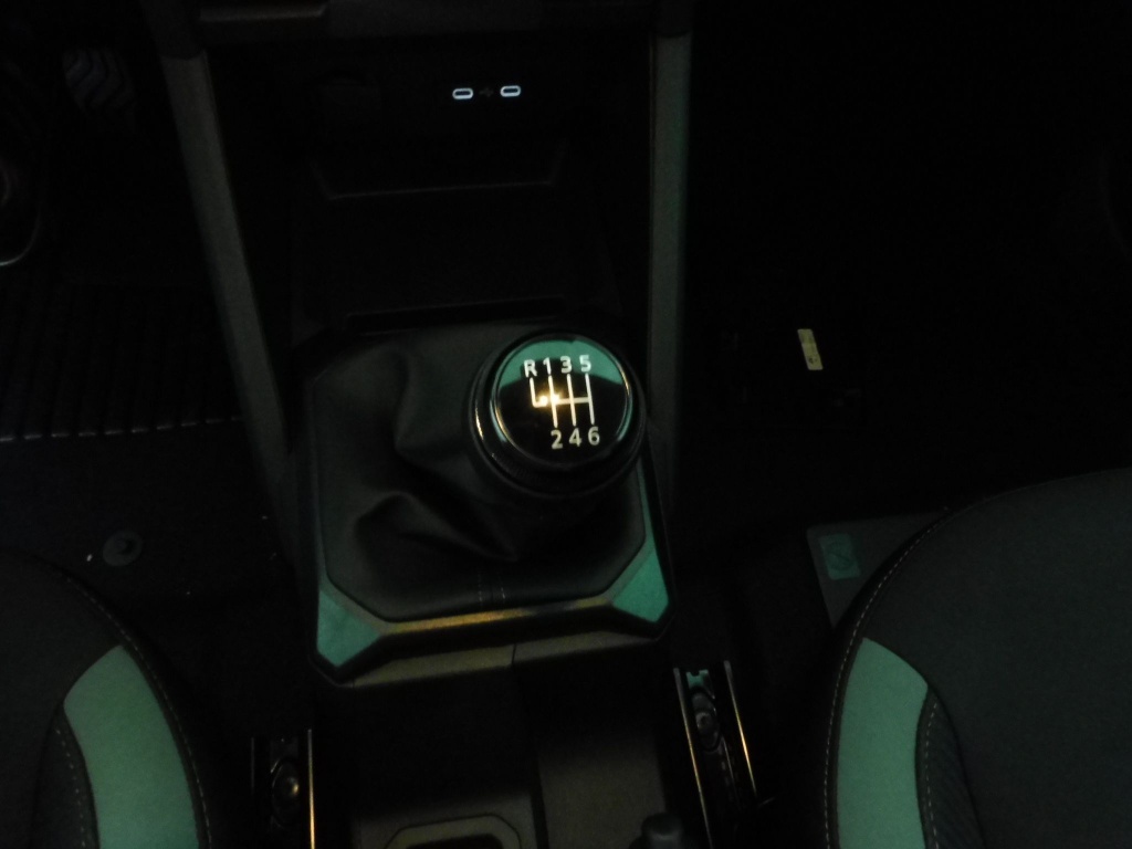 DACIA DUSTER 1.2 TCE MILD HYBRID 130CH EXTREME 4X2 - ref: 70542 - Photo 14