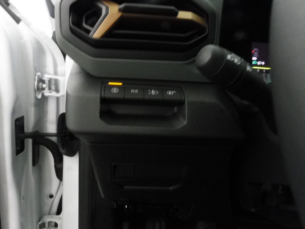 DACIA DUSTER 1.2 TCE MILD HYBRID 130CH EXTREME 4X2 - ref: 70542 - Photo 8