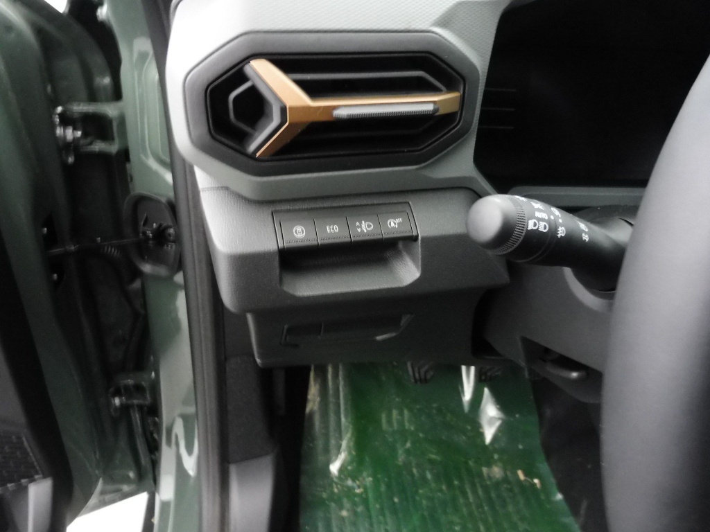 DACIA DUSTER 1.2 TCE MILD HYBRID 130CH EXTREME 4X2 - ref: 70543 - Photo 8
