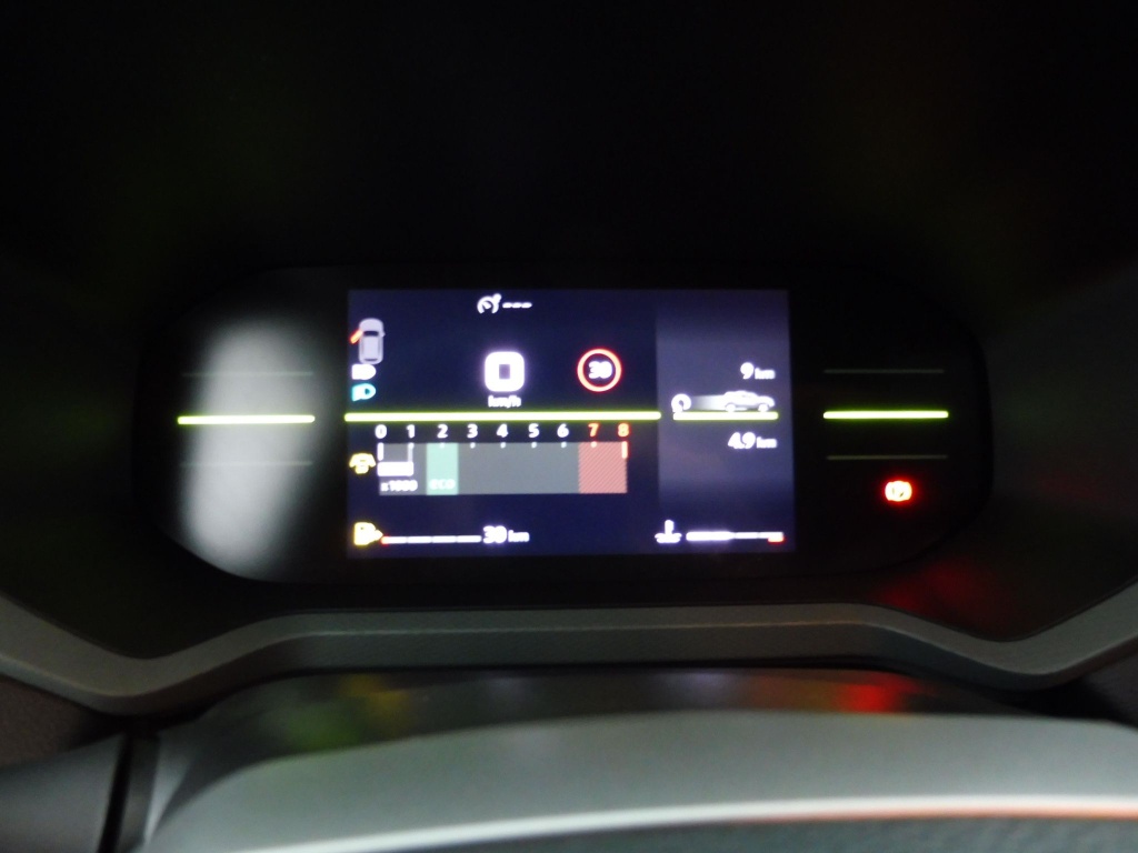 DACIA DUSTER 1.2 TCE MILD HYBRID 130CH EXTREME 4X2 - ref: 70545 - Photo 9