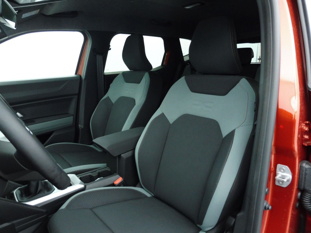 DACIA DUSTER 1.2 TCE MILD HYBRID 130CH EXTREME 4X2 - ref: 70548 - Photo 15