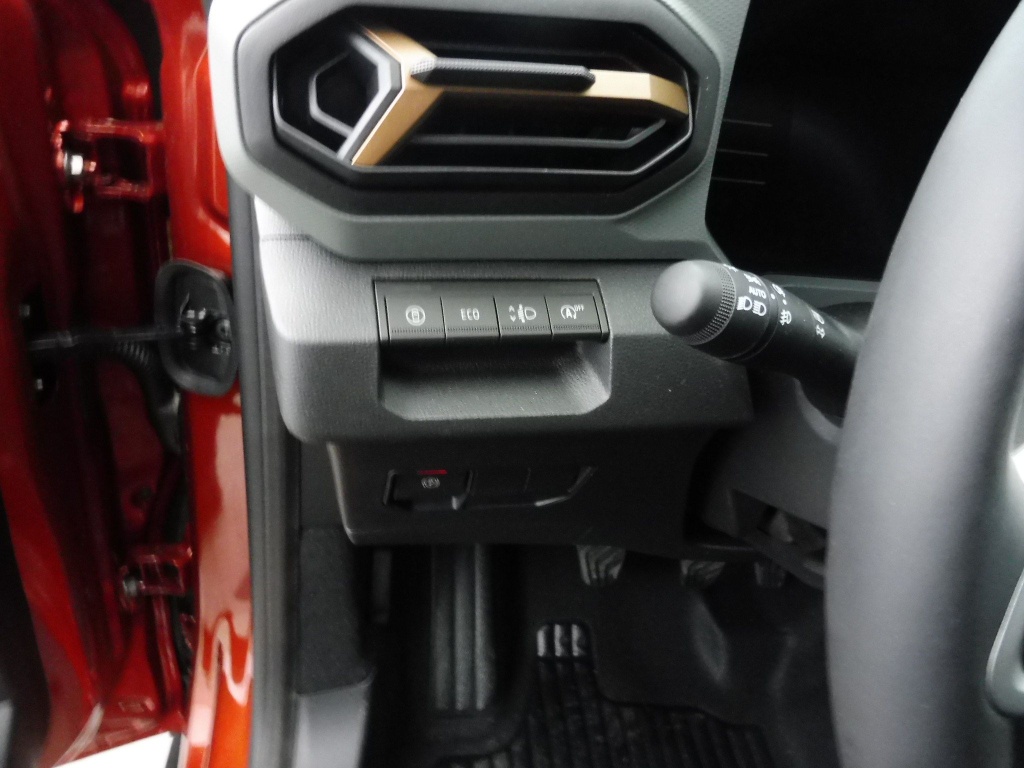 DACIA DUSTER 1.2 TCE MILD HYBRID 130CH EXTREME 4X2 - ref: 70548 - Photo 8