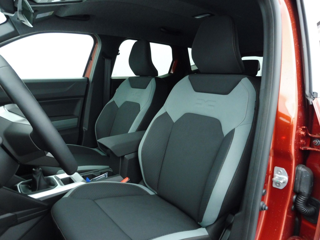 DACIA DUSTER 1.2 TCE MILD HYBRID 130CH EXTREME 4X2 - ref: 70549 - Photo 15