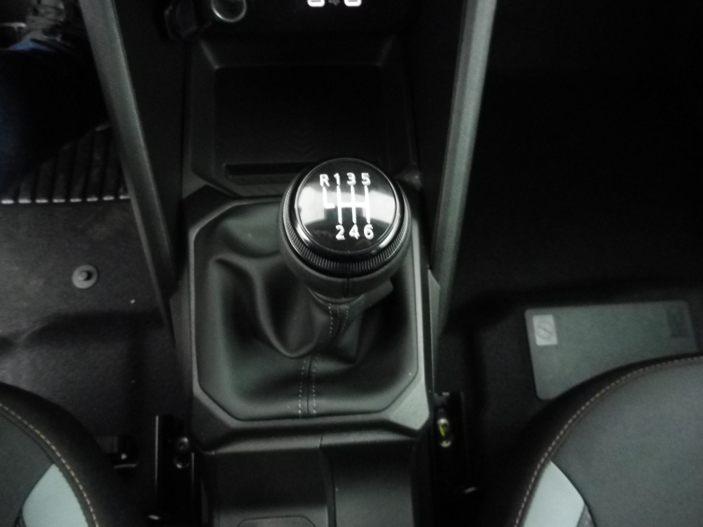 DACIA DUSTER 1.2 TCE MILD HYBRID 130CH EXTREME 4X4 - ref: 70563 - Photo 14