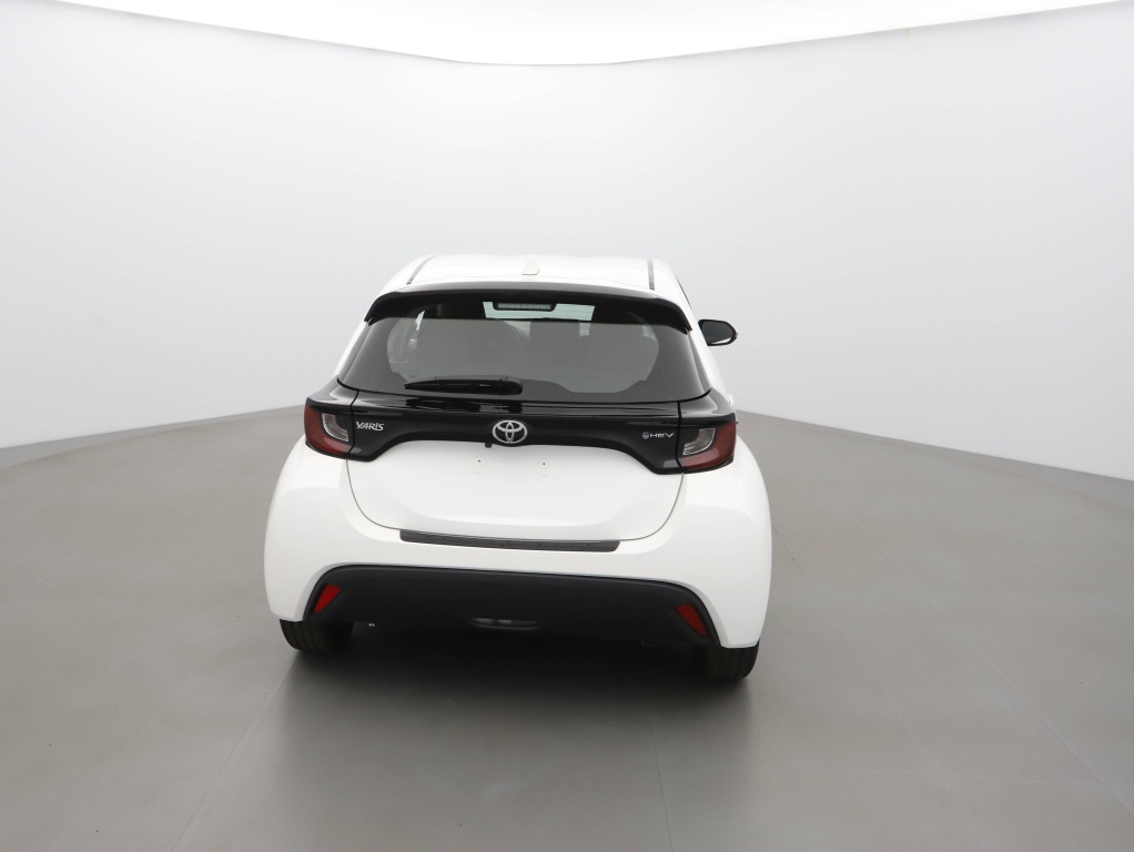 TOYOTA YARIS 116H DYNAMIC 5P MC24 - ref: 70662 - Photo 4