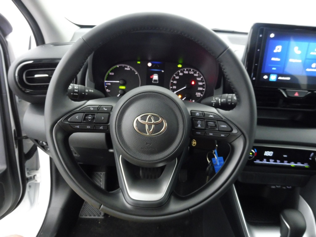 TOYOTA YARIS 116H DYNAMIC 5P MC24 - ref: 70665 - Photo 17