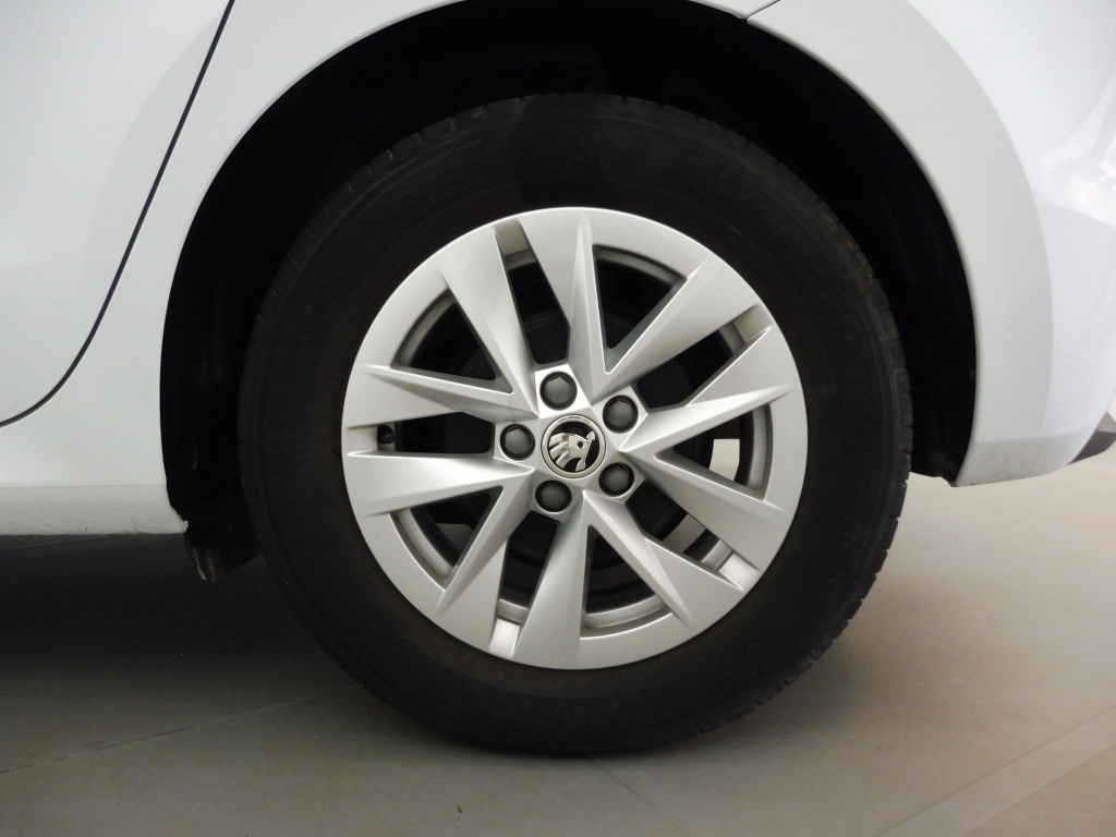 SKODA FABIA 1.0 TSI 95CH SELECTION - ref: 70765 - Photo 10
