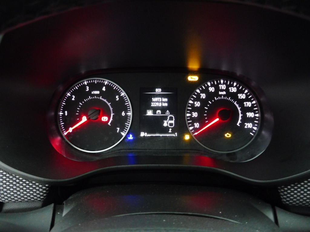 DACIA Jogger 1.0 TCE 110CH EXPRESSION 7 PLACES -24 - ref: 70817 - Photo 8
